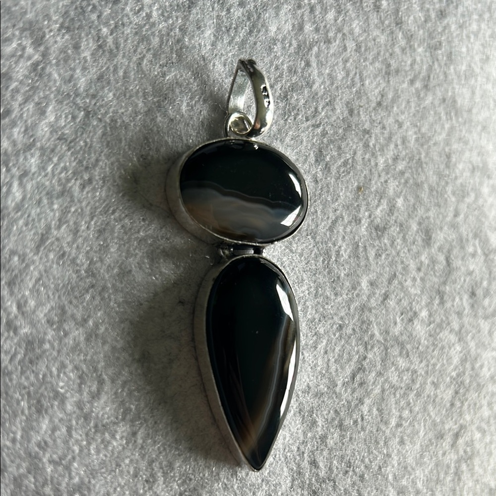 Natural Banded Black Onyx And 925 Sterling Silver Pendant - Picture 4 of 13